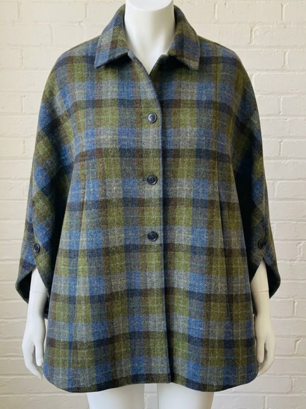 Peter James Harris Tweed Cape Poncho Tartan Wool Jacket Women’s OS Fits M-XL